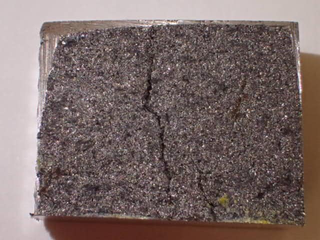 Hydrogen Stress Cracking in Fracture Surface of a Sample - US Corrosion Services 